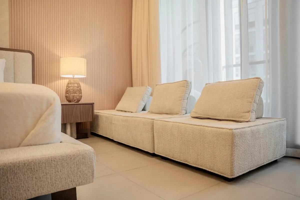 City Central Luxury Apartment With Balcony By Bluecloud Holidays الشارقة