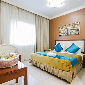 2* Отель Crystal Plaza